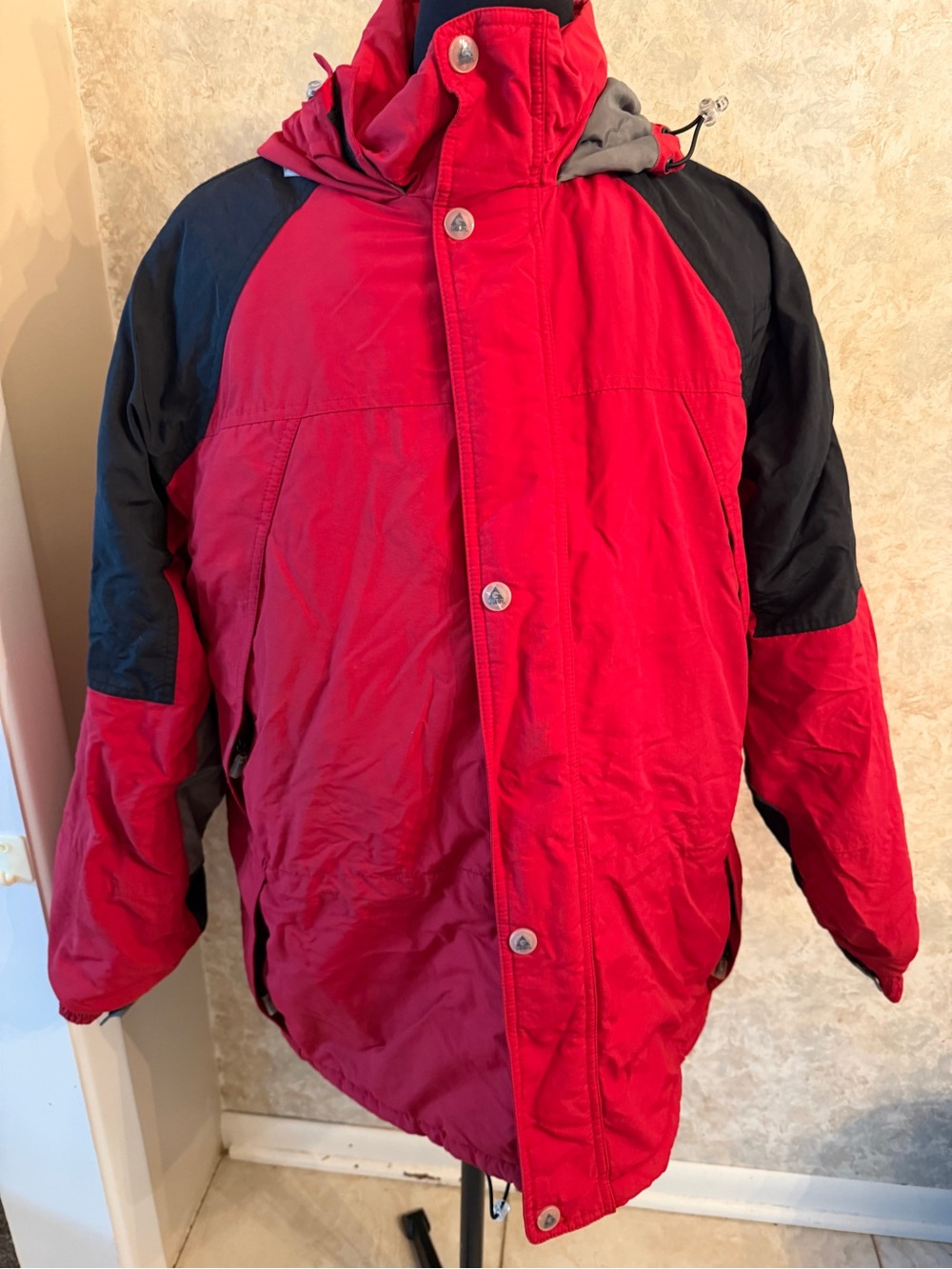 Gerry Men's Red and Black Insulated Winter Jacket